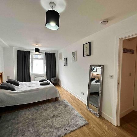 דירות לונדון Bright And Cosy 1 Bed Flat Next To Tower Bridge מראה חיצוני תמונה
